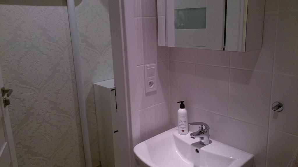 1 Bedroom City Center Apartment Katowice Room photo
